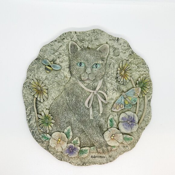 Vintage Spoontques 3D Resin Cast Cat Wall Plaque Flowers Bee Butterfly Garden - Picture 1 of 5